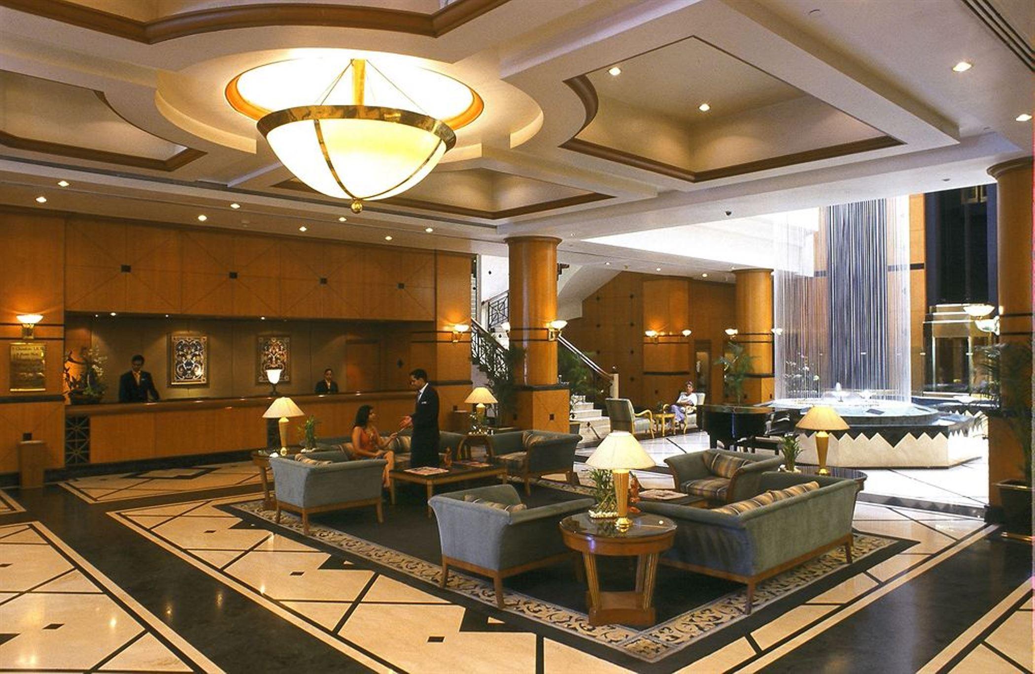 The Orchid Hotel Mumbai Vile Parle Interior photo Lobby
