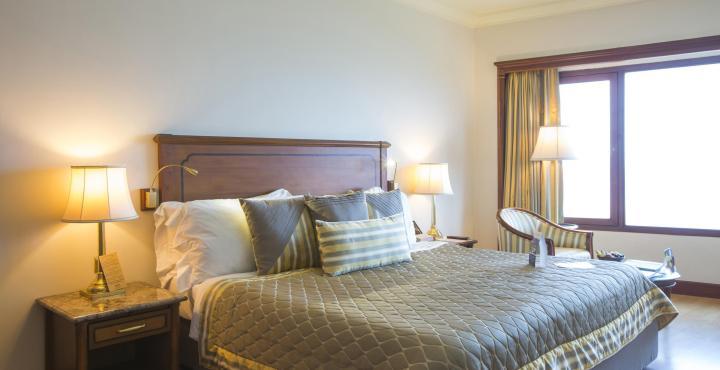 The Orchid Hotel Mumbai Vile Parle Exterior photo A bedroom at the hotel
