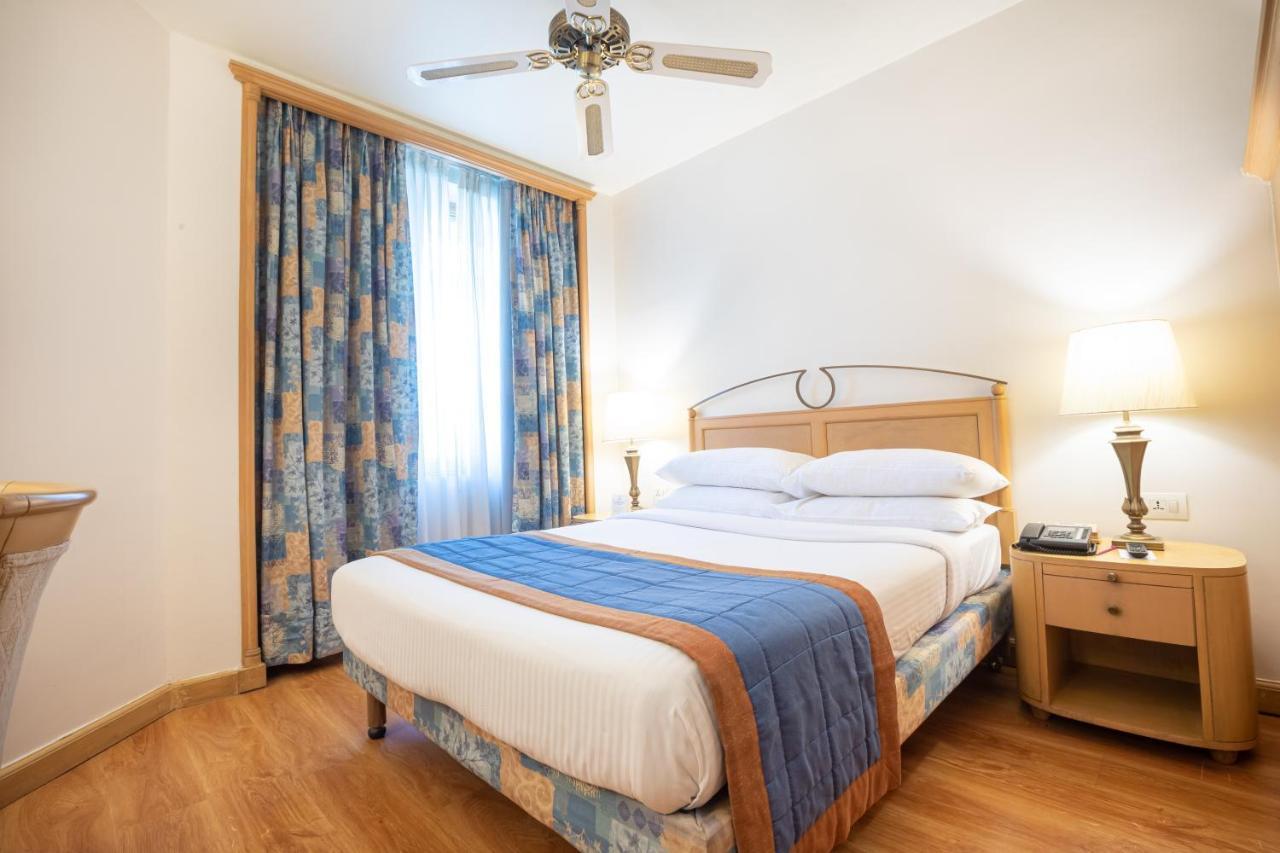 The Orchid Hotel Mumbai Vile Parle Exterior photo A bedroom at the hotel