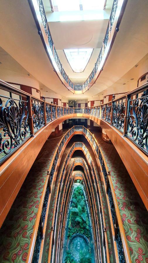 The Orchid Hotel Mumbai Vile Parle Exterior photo The spiral staircase
